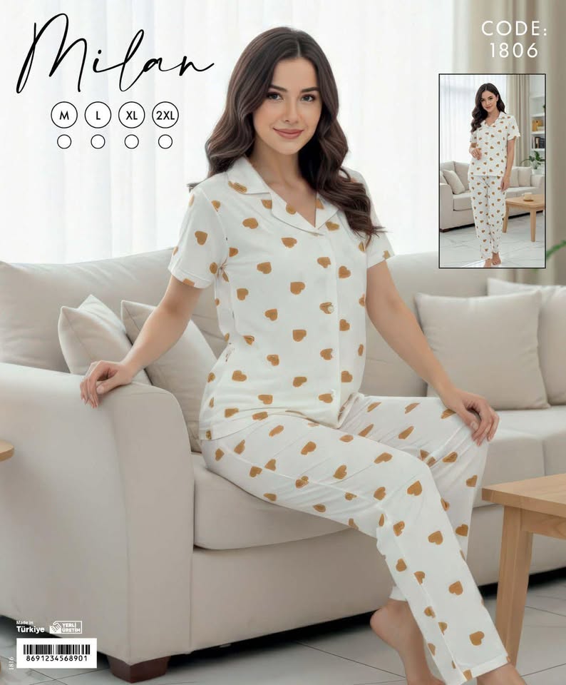 Kadın Ekru Kalp Desenli Kısa Kollu Pijama Takımı – Yumuşak Dokulu Rahat Ev Giyim Seti