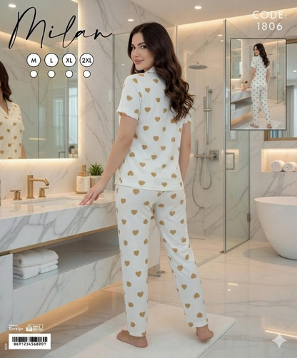 Kadın Ekru Kalp Desenli Kısa Kollu Pijama Takımı – Yumuşak Dokulu Rahat Ev Giyim Seti